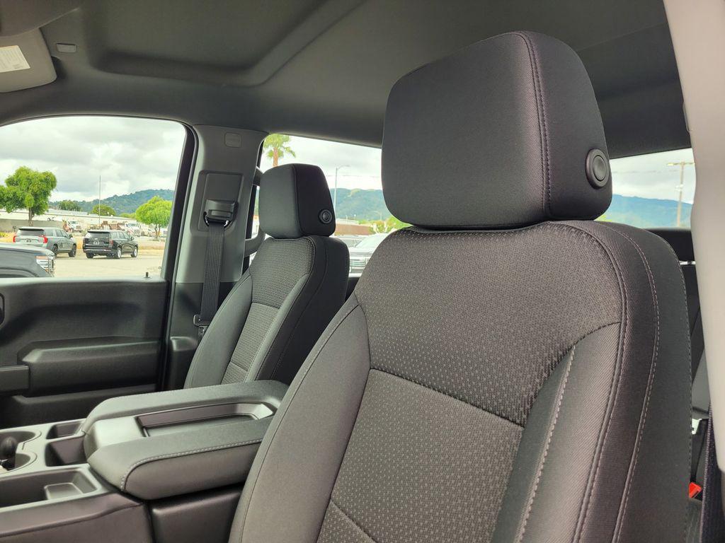 new 2026 GMC Sierra 2500 car, priced at $66,700