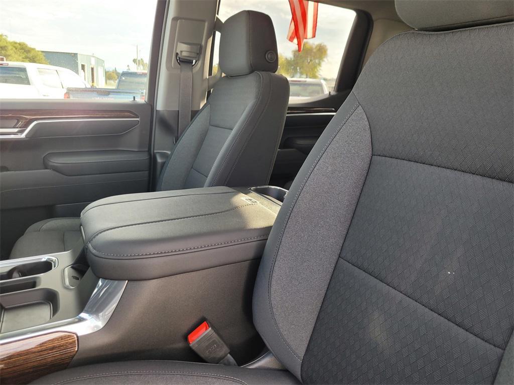 new 2026 GMC Sierra 1500 car, priced at $59,021