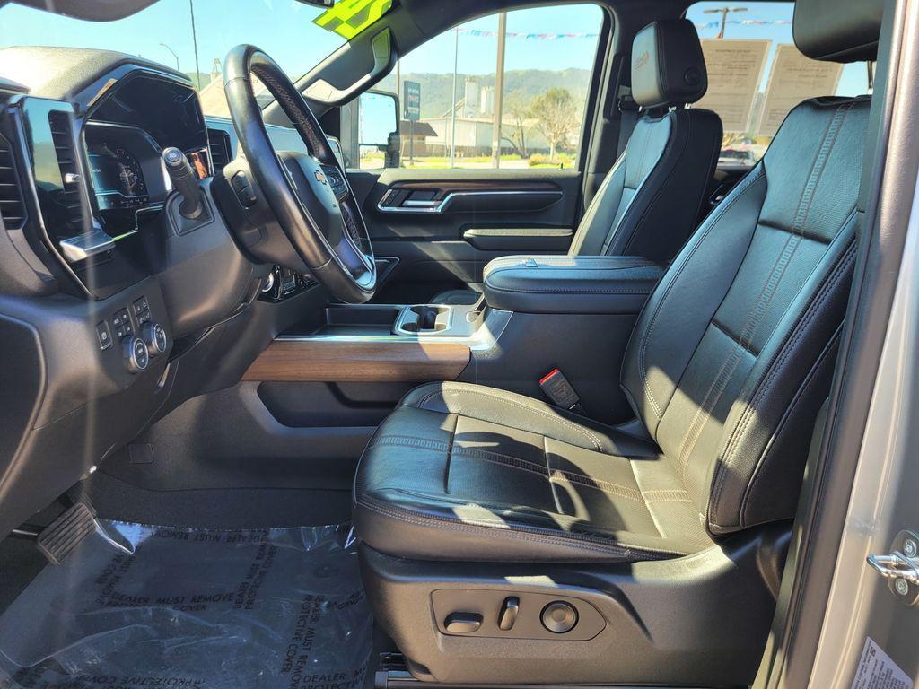 used 2024 Chevrolet Silverado 3500 car, priced at $60,941