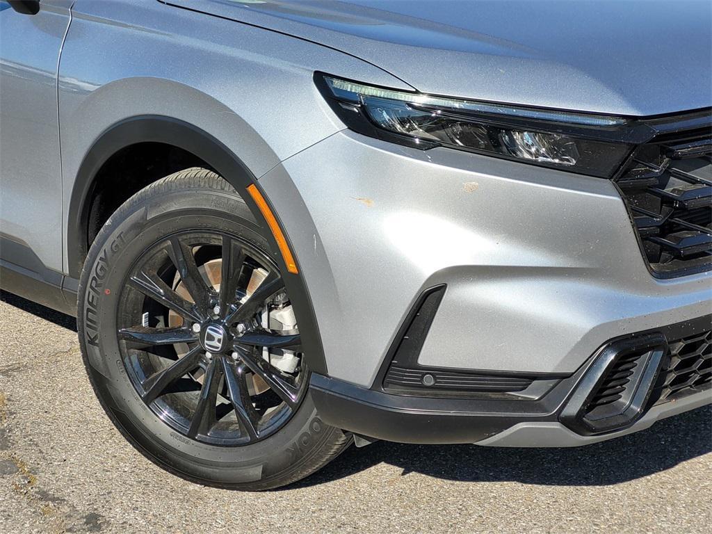 used 2025 Honda CR-V Hybrid car, priced at $32,729