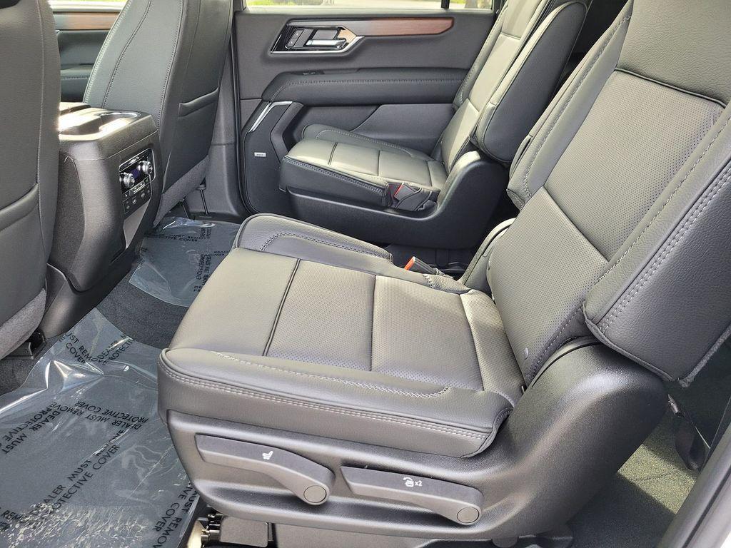 new 2026 GMC Yukon XL car, priced at $100,671