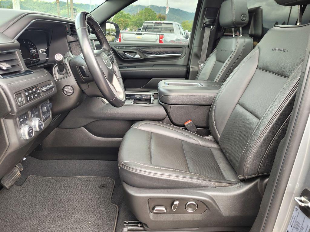 used 2023 GMC Yukon XL car, priced at $63,998