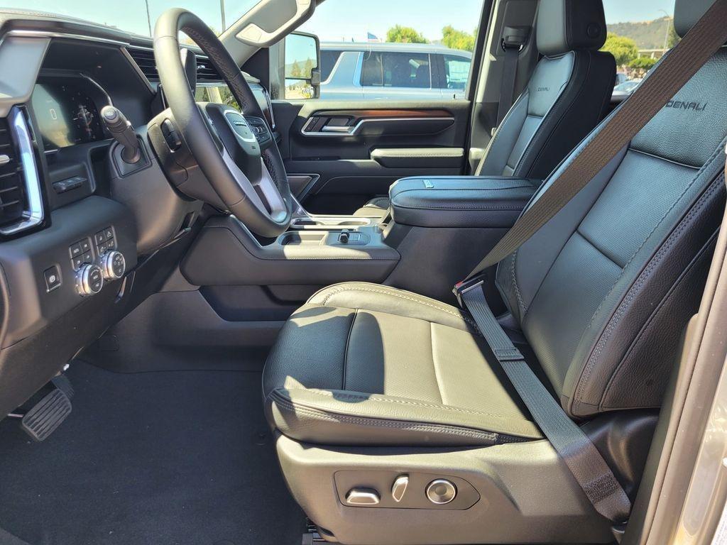 new 2026 GMC Sierra 2500 car, priced at $81,440