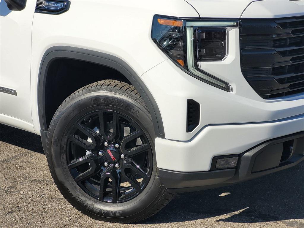 new 2026 GMC Sierra 1500 car, priced at $54,106