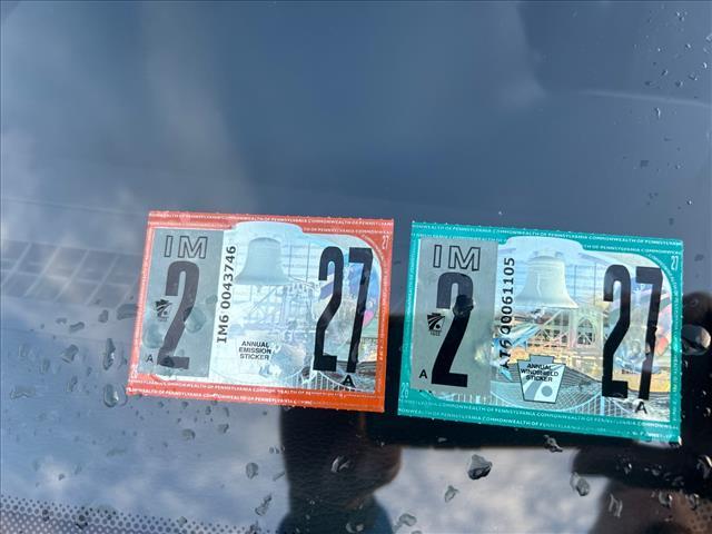 used 2015 Jeep Grand Cherokee car, priced at $15,987