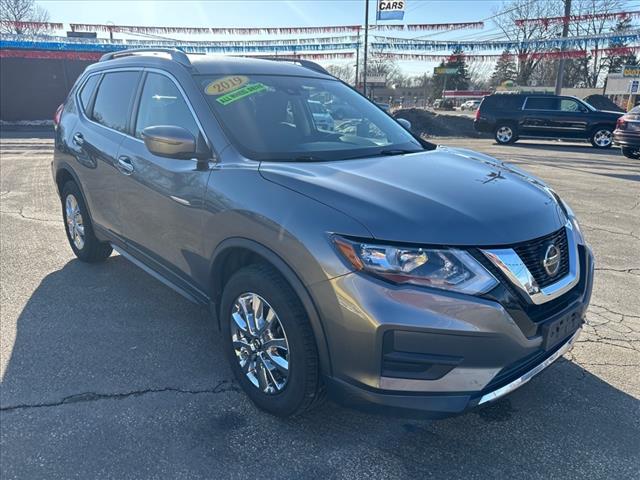 used 2019 Nissan Rogue car, priced at $17,987