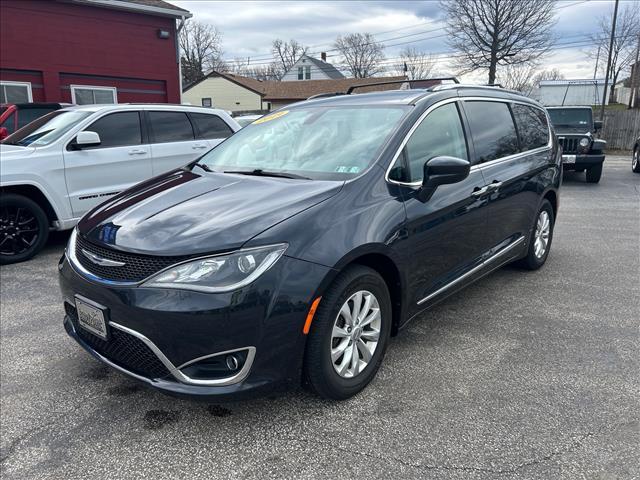 used 2019 Chrysler Pacifica car, priced at $15,987