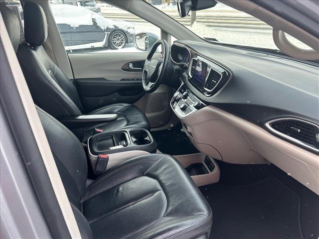 used 2017 Chrysler Pacifica car, priced at $15,987