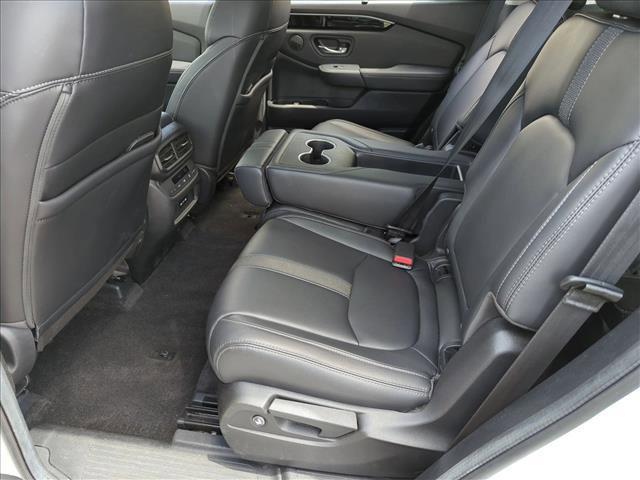 used 2024 Honda Pilot car, priced at $40,717