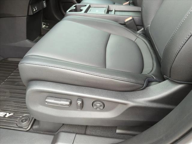 new 2026 Honda Odyssey car, priced at $46,039