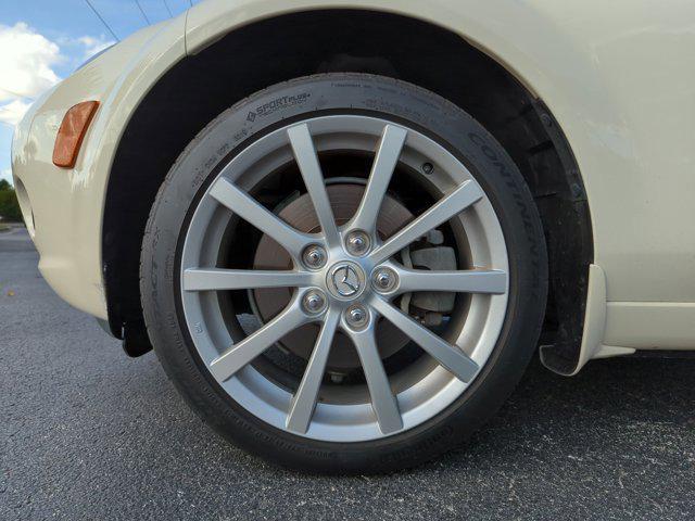 used 2007 Mazda MX-5 Miata car, priced at $10,486