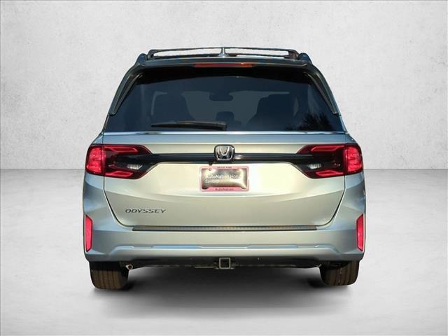 new 2026 Honda Odyssey car, priced at $45,085