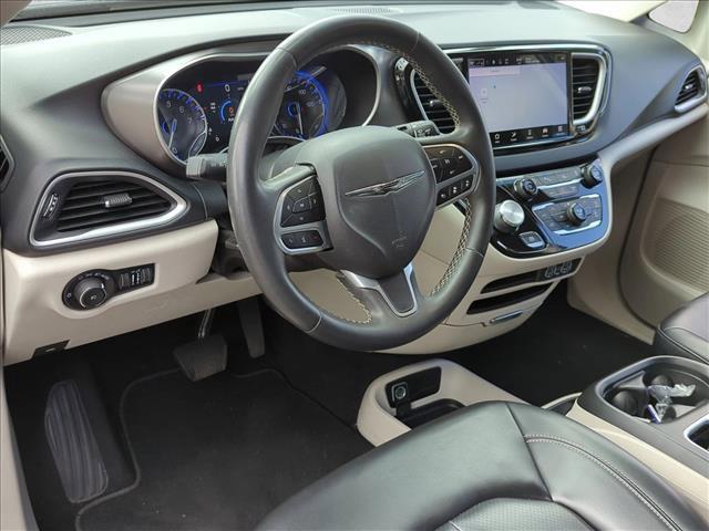 used 2023 Chrysler Pacifica car, priced at $18,995