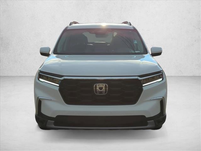 used 2024 Honda Pilot car, priced at $41,991
