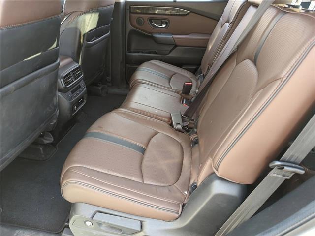 used 2024 Honda Pilot car, priced at $41,991