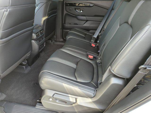 new 2026 Honda Pilot car, priced at $43,929