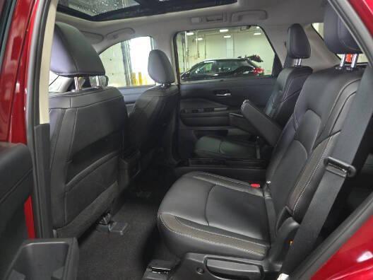 used 2025 Nissan Pathfinder car, priced at $35,900