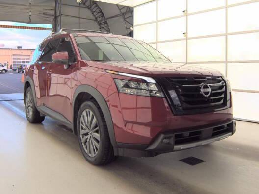 used 2025 Nissan Pathfinder car, priced at $35,900