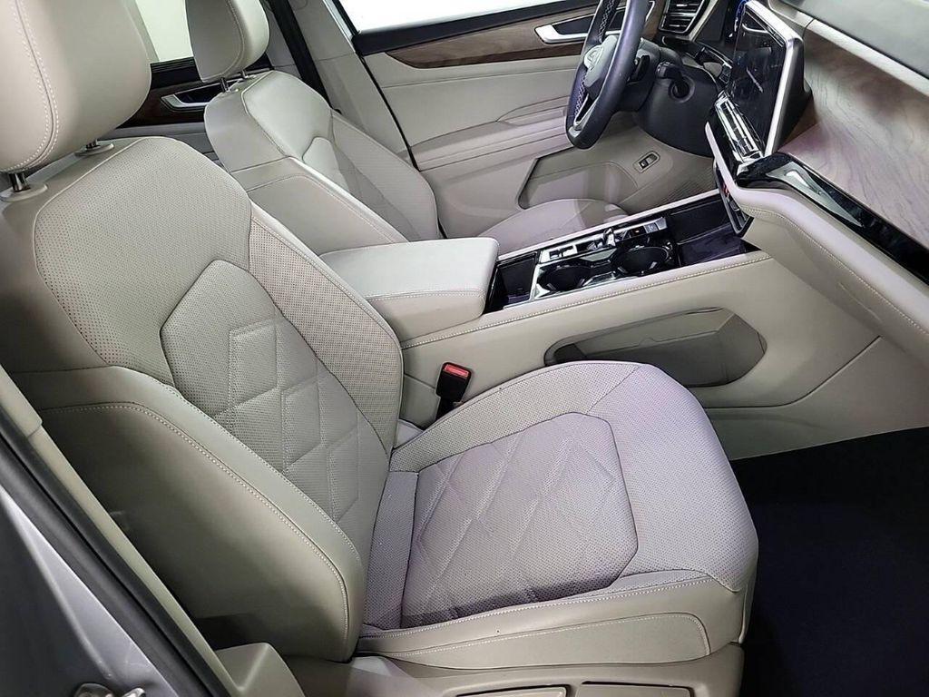 used 2024 Volkswagen Atlas car