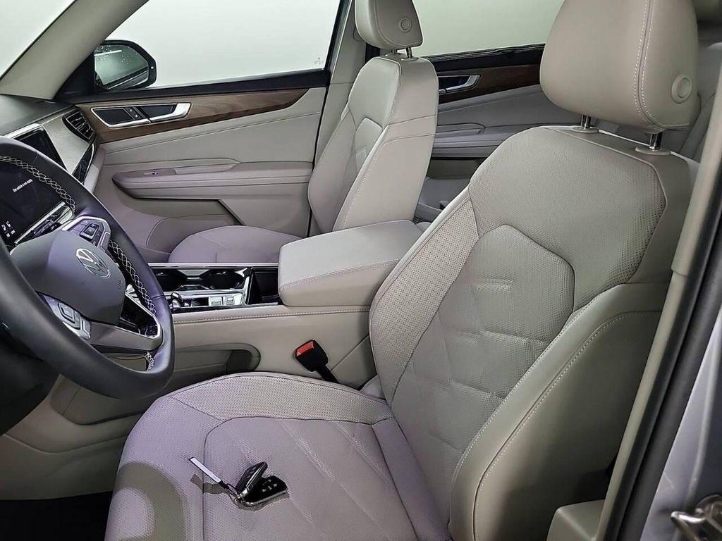 used 2024 Volkswagen Atlas car