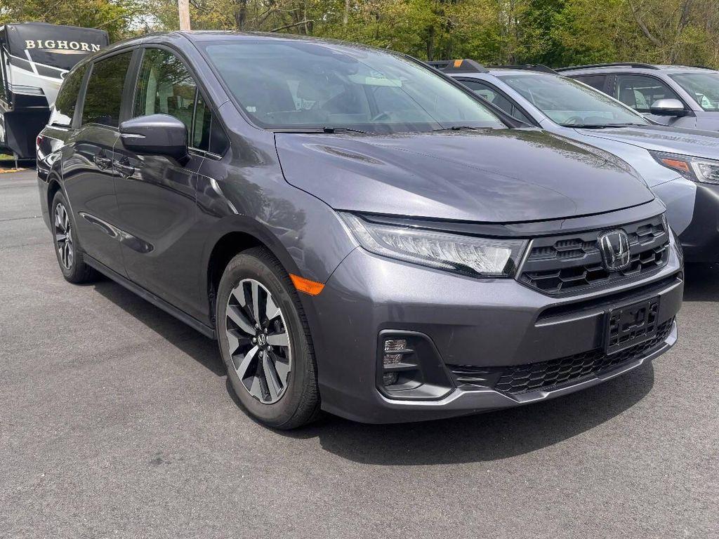 used 2025 Honda Odyssey car, priced at $36,995