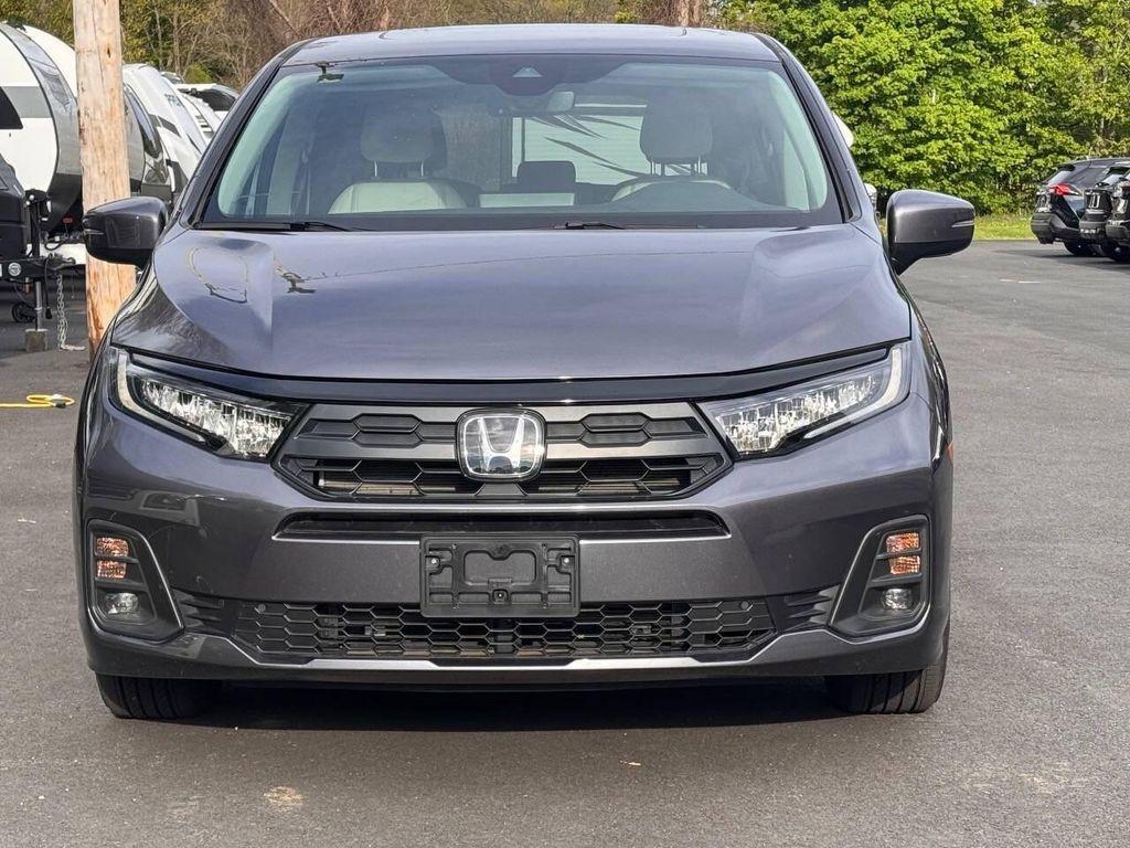 used 2025 Honda Odyssey car, priced at $36,995