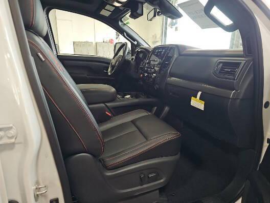 used 2024 Nissan Titan car