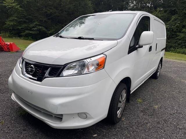 used 2020 Nissan NV200 car