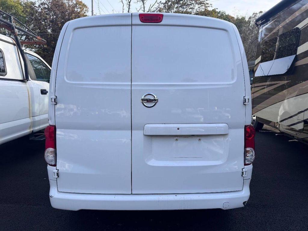 used 2020 Nissan NV200 car