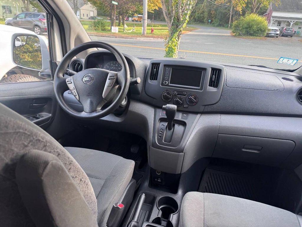 used 2020 Nissan NV200 car