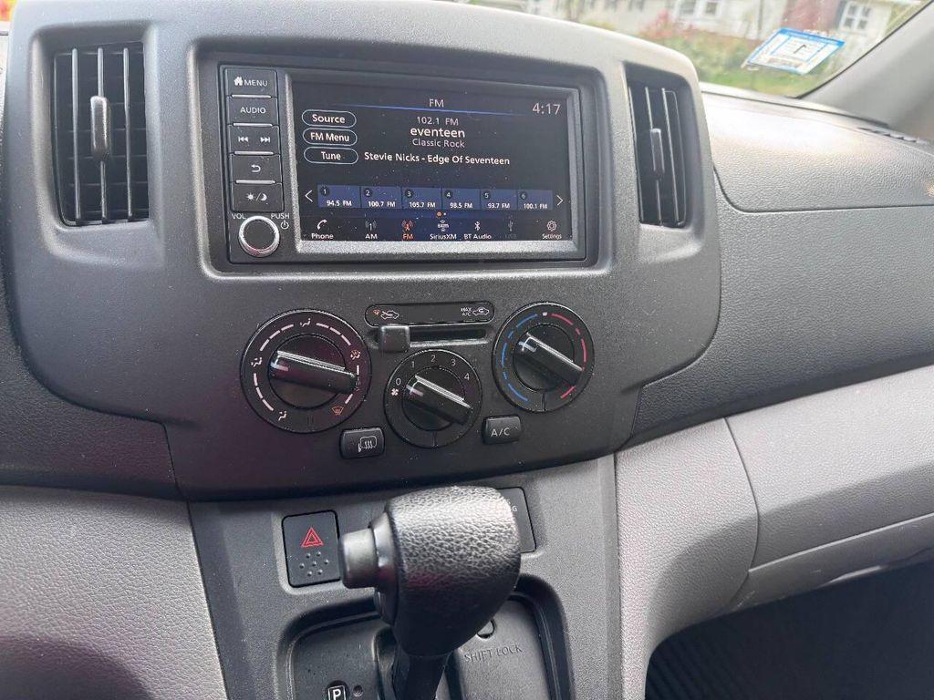 used 2020 Nissan NV200 car