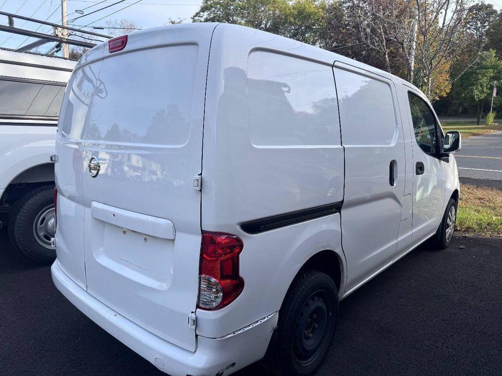 used 2020 Nissan NV200 car