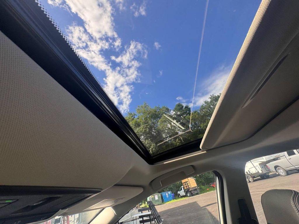 used 2025 Nissan Altima car