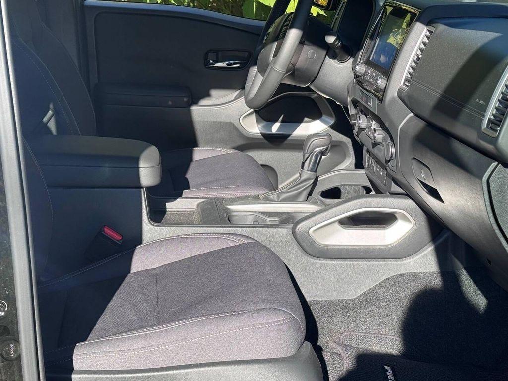 used 2024 Nissan Frontier car