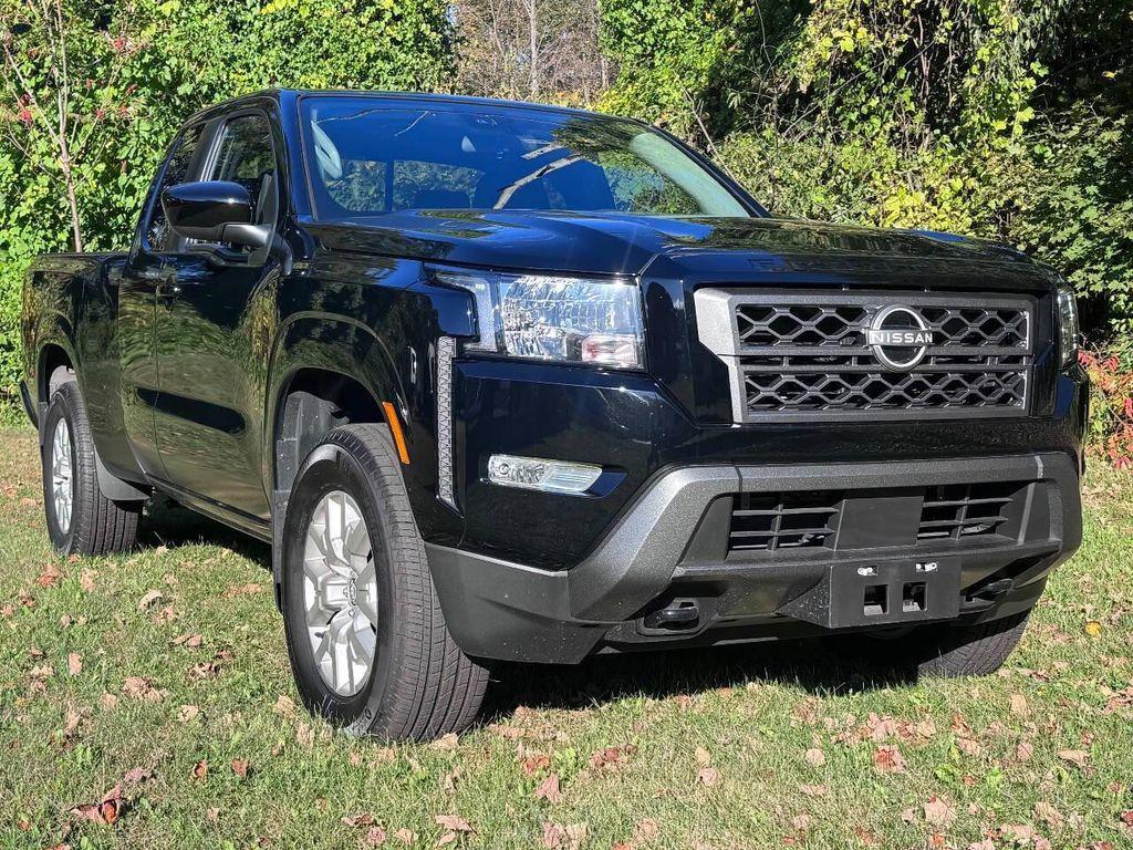 used 2024 Nissan Frontier car