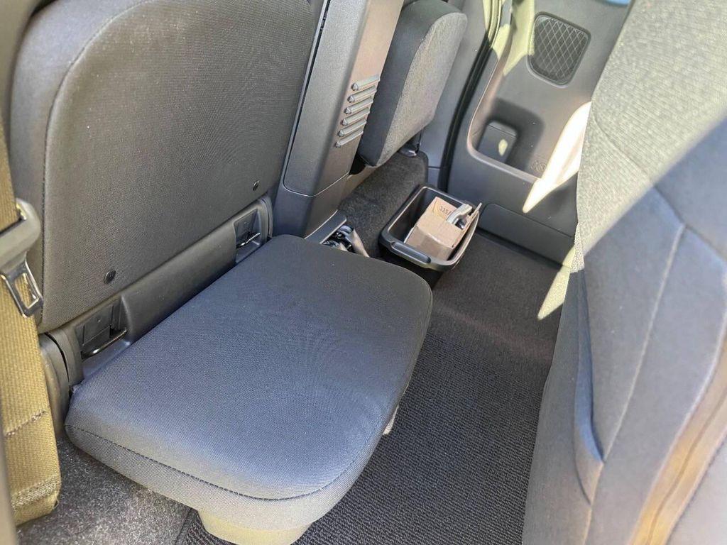 used 2024 Nissan Frontier car