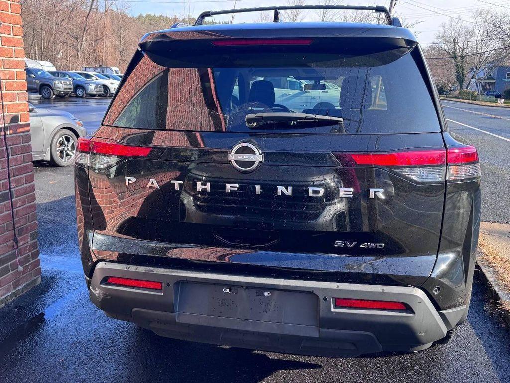 used 2024 Nissan Pathfinder car