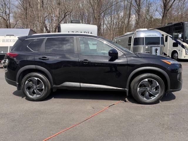 used 2024 Nissan Rogue car, priced at $23,995