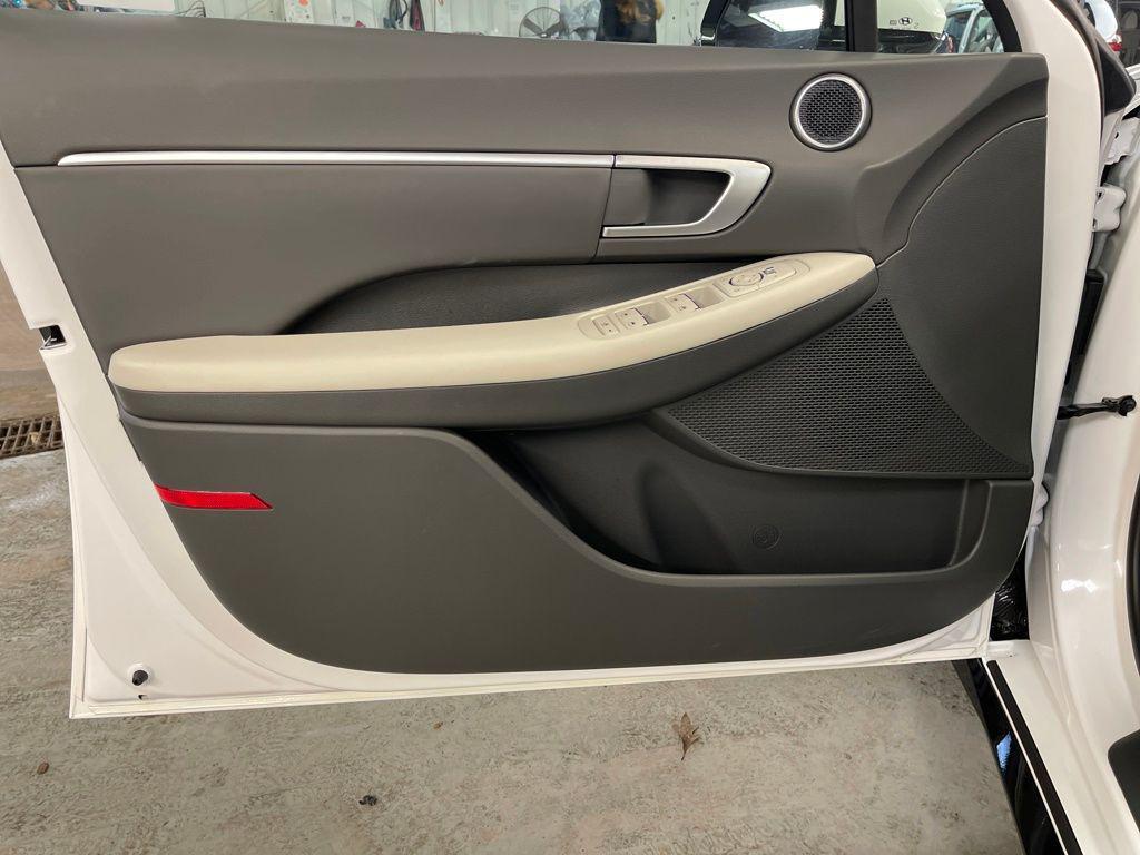 used 2024 Hyundai Sonata car, priced at $22,933