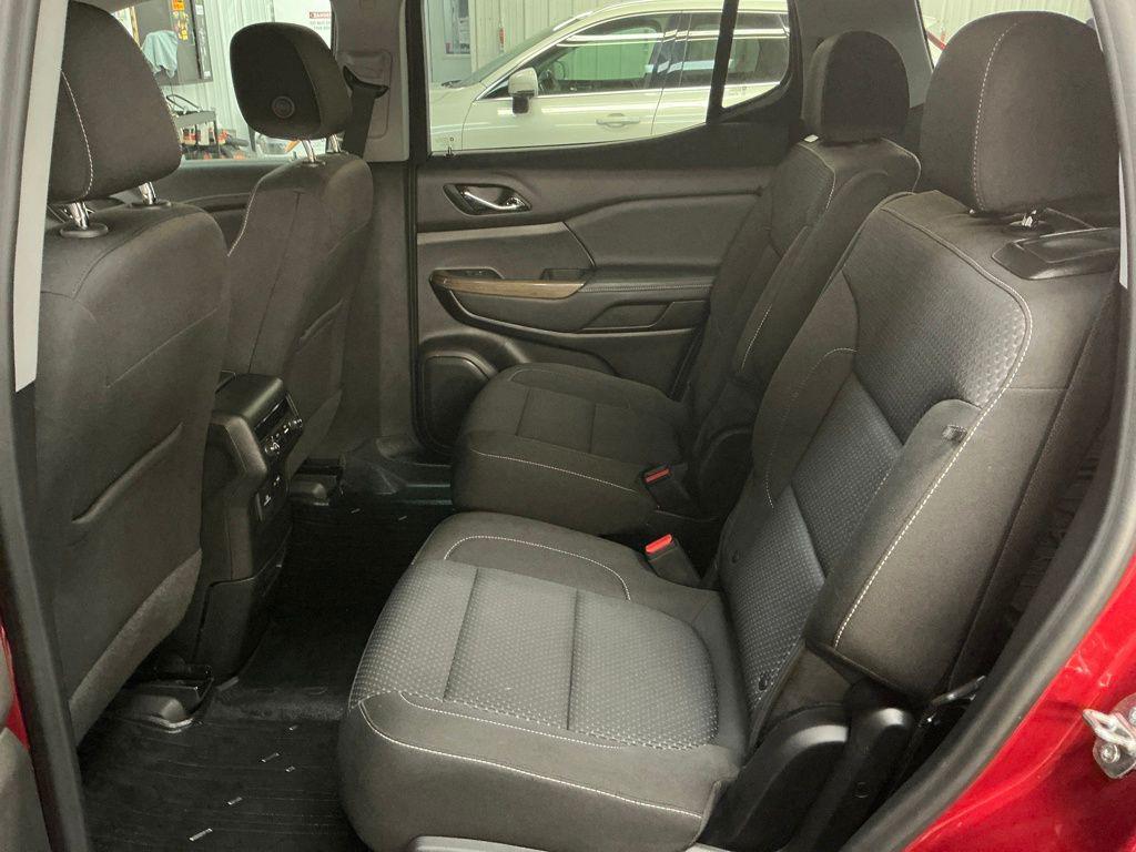 used 2023 GMC Acadia car, priced at $27,944