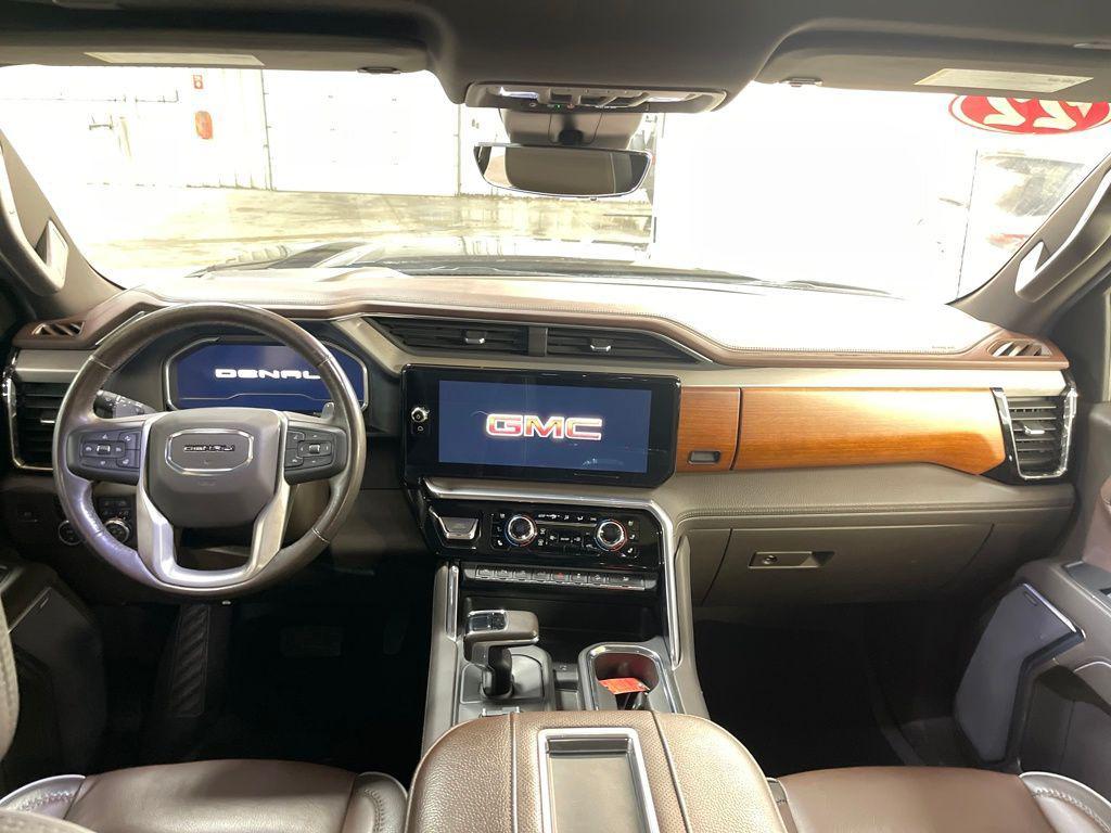 used 2022 GMC Sierra 1500 car, priced at $43,944