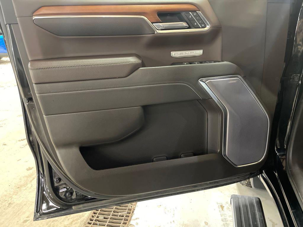 used 2022 GMC Sierra 1500 car, priced at $43,944