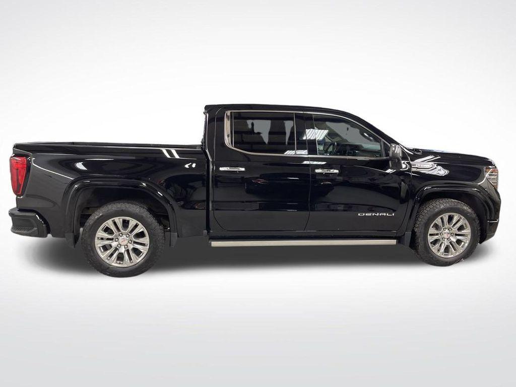used 2022 GMC Sierra 1500 car, priced at $43,944