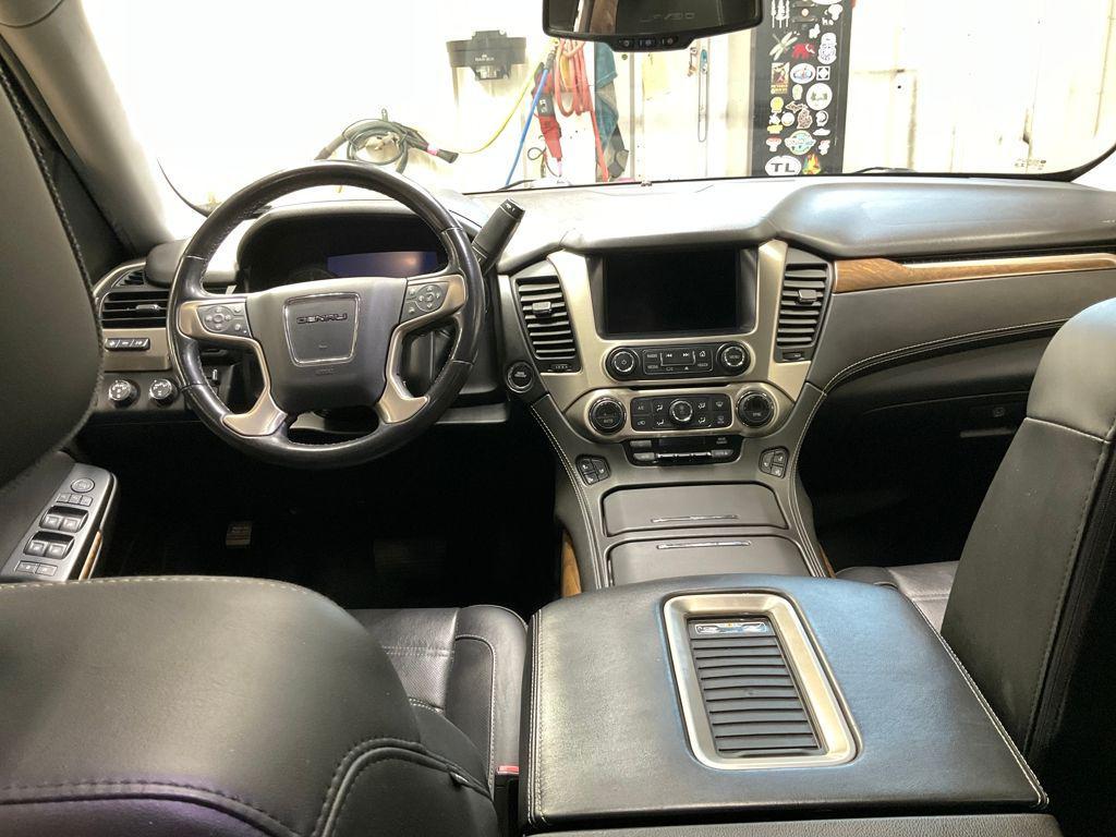 used 2020 GMC Yukon car, priced at $27,911