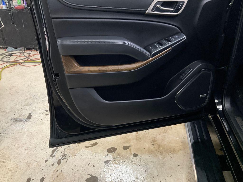 used 2020 GMC Yukon car, priced at $27,911