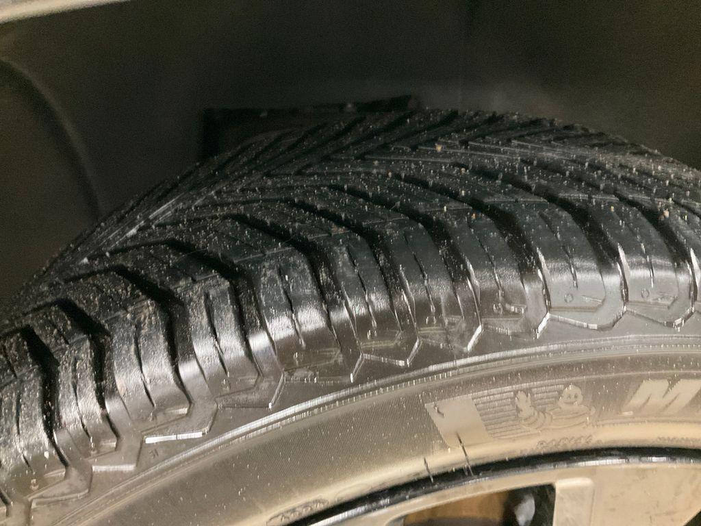 used 2020 GMC Yukon car, priced at $27,911