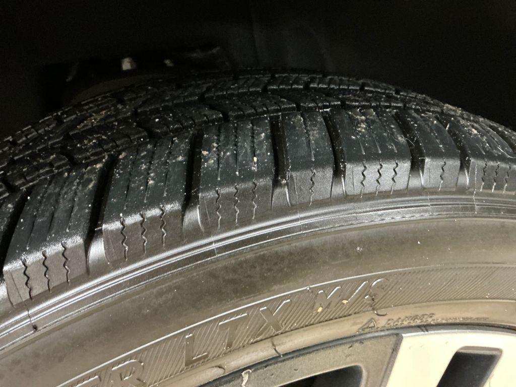 used 2019 GMC Yukon car, priced at $26,844