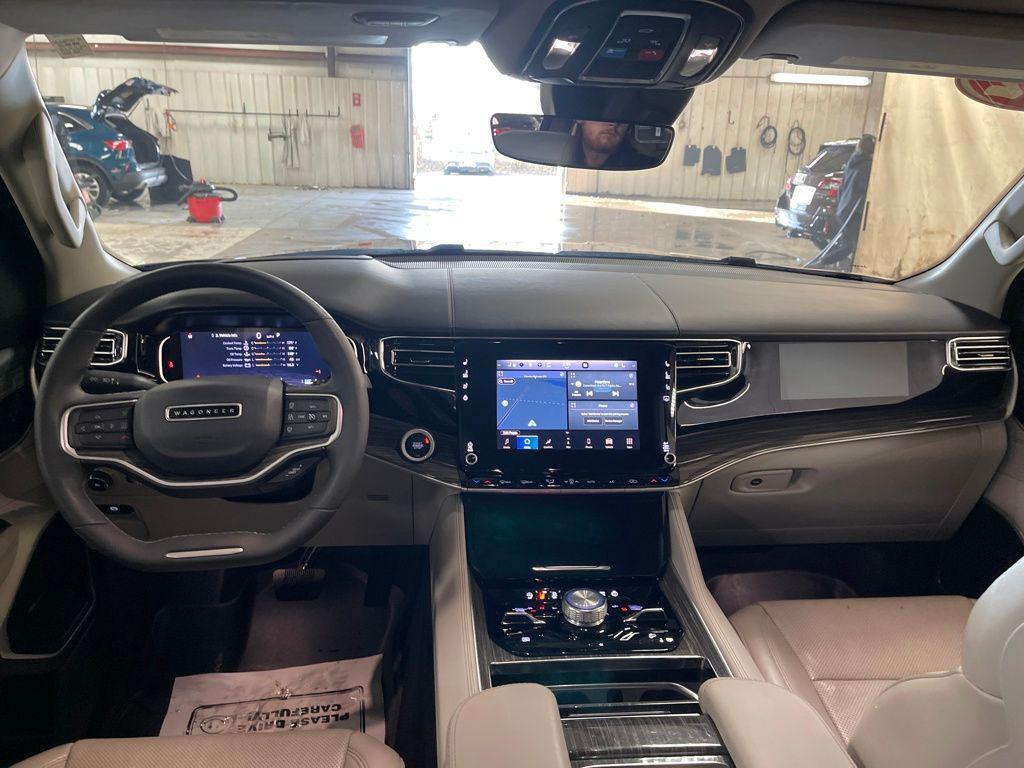 used 2022 Jeep Wagoneer car, priced at $32,377
