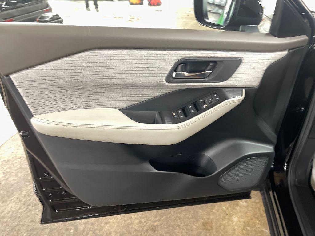 used 2023 Nissan Rogue car, priced at $22,566