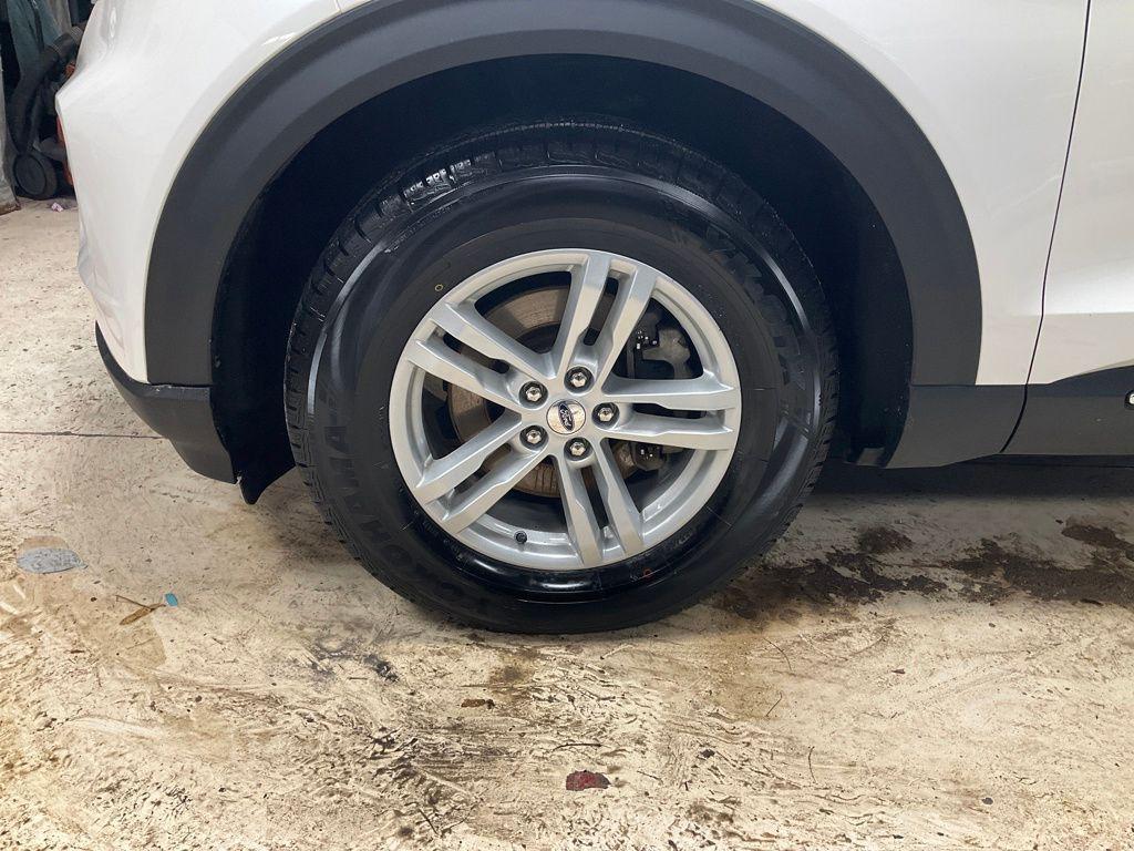 used 2021 Ford Explorer car, priced at $19,911